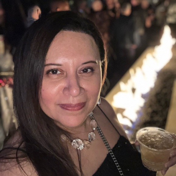 Meet your Posher, Jane - Picture 1 of 1